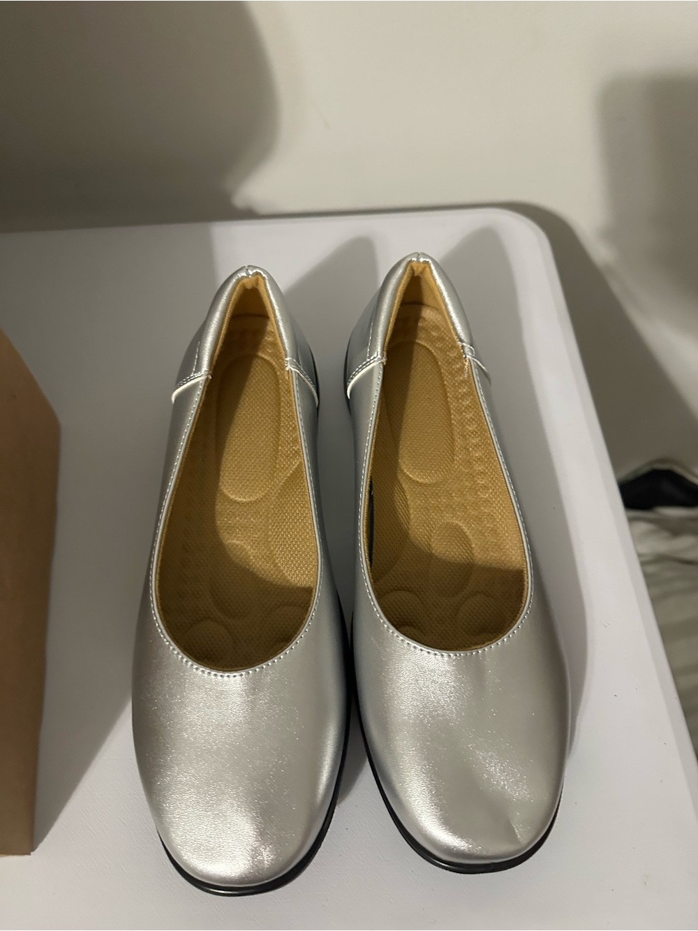 Silver Women's Comfort Ballet Flats Size 11.5 (42 in European Sizes)